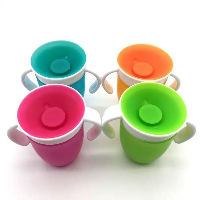 360 degrés peuvent être tournés bébé apprentissage tasse à boire avec Double poignée couvercle rabat