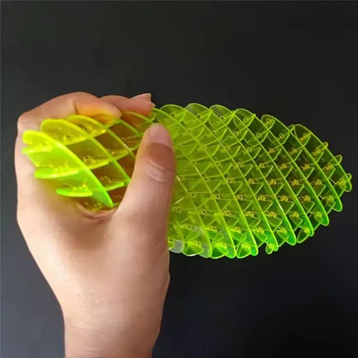 Créatif 3D décompression Vent radis maille élastique ver guérison décompression enfants élastique té