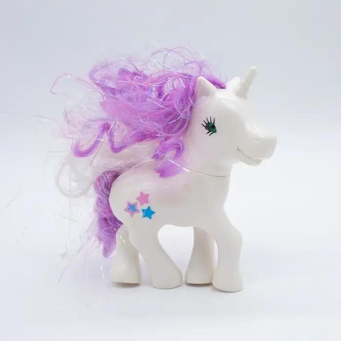 Figurines d'action colorées, poneys, pégasi, jouets mignons et magnifiques avec de nombreuses couleu