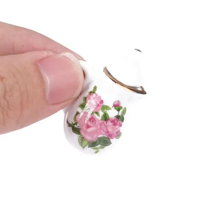 Ensemble de tasses à thé miniatures en porcelaine et céramique, maison de courses, cuisine britanniq
