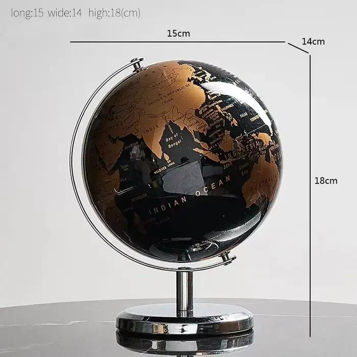 Petit globe terrestre noir et or / noir et argent — Un globe terrestre éducatif conçu pour l'apprent