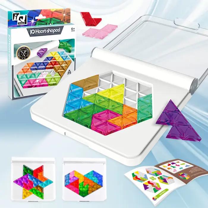 Jouets de puzzle. Entraînement à la pensée logique