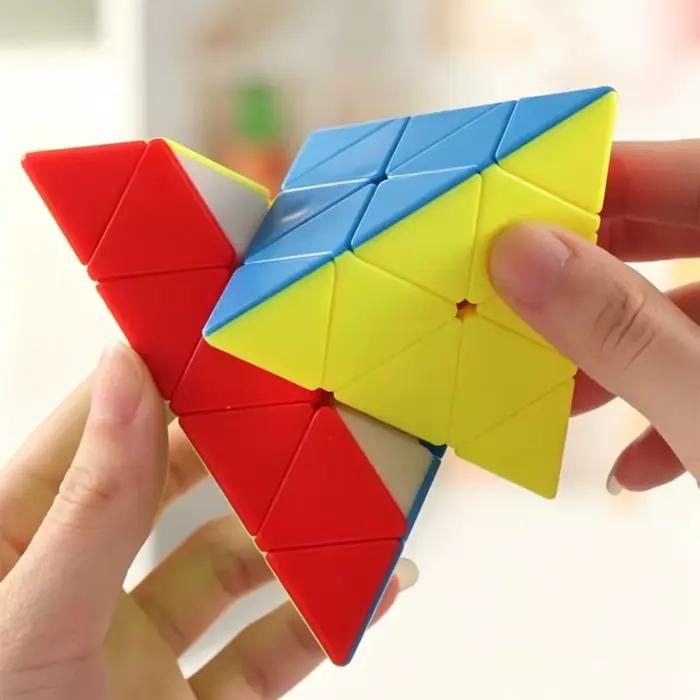 Pyramide de cubes de vitesse 4x4x4