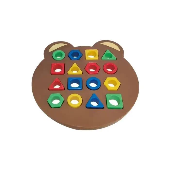 Puzzle assorti de forme géométrique