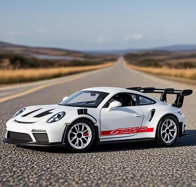 1:36 Porsche 911 GT3 RS Mini modèle de voiture en alliage course moulé sous pression jouet en métal sport Simulation Collection retirer cadeaux pour enfants