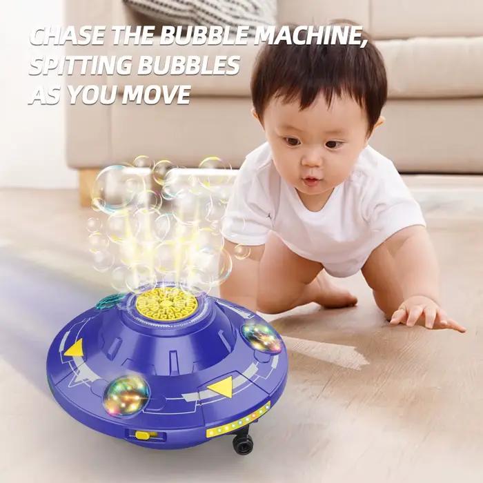Machine à bulles UFO rotative avec éclairage clignotant et fonction anti-collision pour enfants jouant dehors occasions spéciales