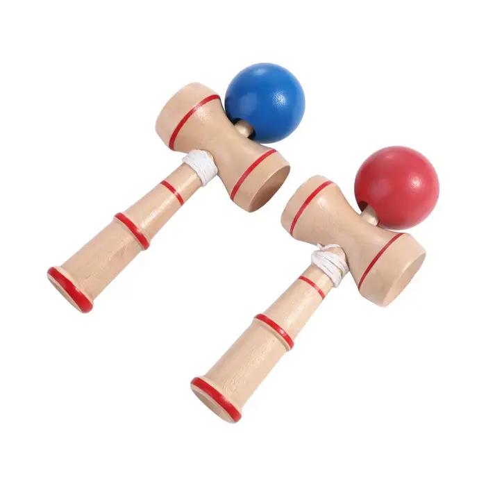 Jouet japonais en bois Catch Cup