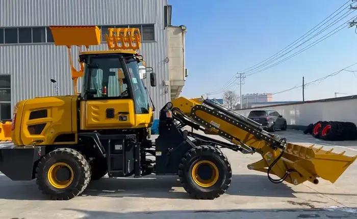 Nouvelles machines de construction pour la manutention de marchandises, chargeurs télescopiques À VENDRE
