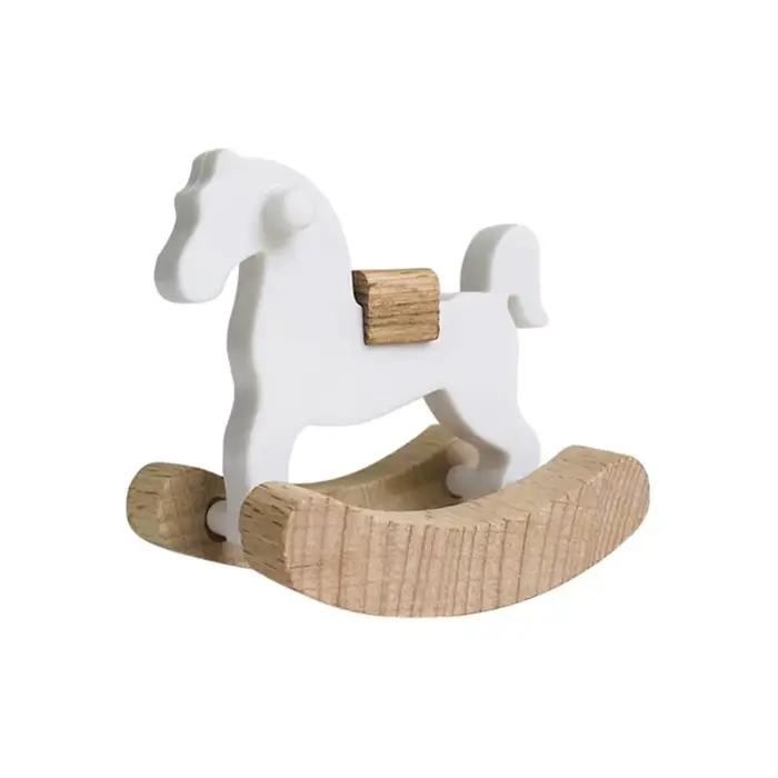 Modèle de cheval en bois 1/12