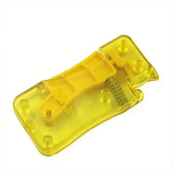 Fourniture de couture en plastique enfile-aiguille automatique jaune clair pour broderie artisanale et création de projets de couture occasions spéciales