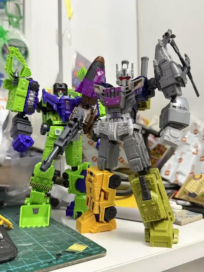 Nouveau Pack d'Extension Figurine d'Action Authentique Blokees Transformers Bruticus Combaticons Modèle Anime Articulé à Assembler Cadeau