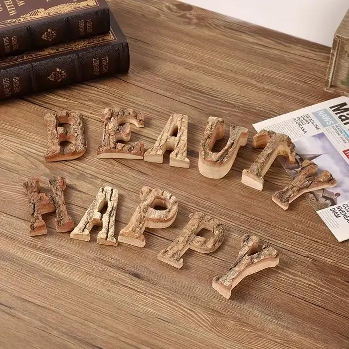 Lettres de l'Alphabet et Chiffres en Bois Massif