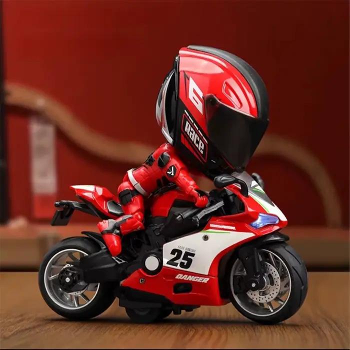 Figurine de motard en alliage Q à l'échelle 1:12, articulations flexibles pour diverses postures de conduite, casque, ornements de bureau pour enfants