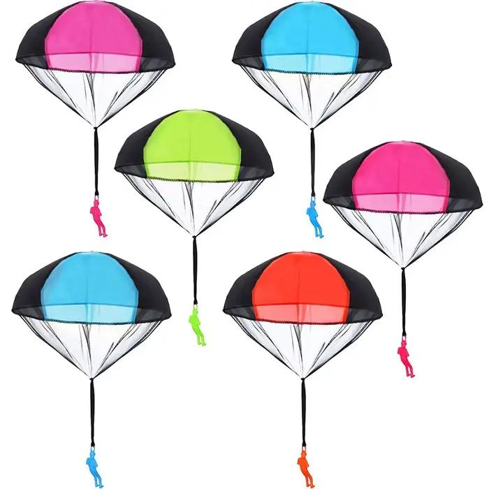 1 parachute à lancer à la main