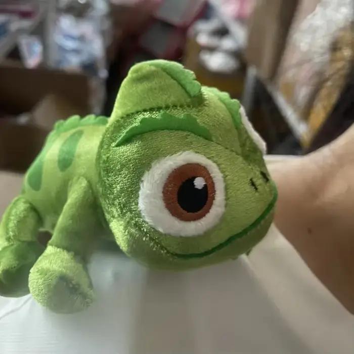 Nouveau Pascal Raiponce caméléon en peluche poupée