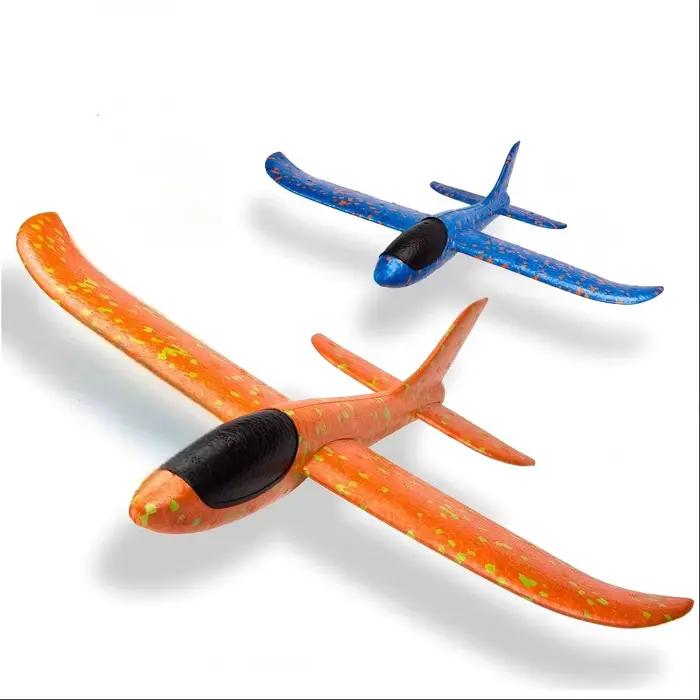 Ensemble de 2 avions en mousse