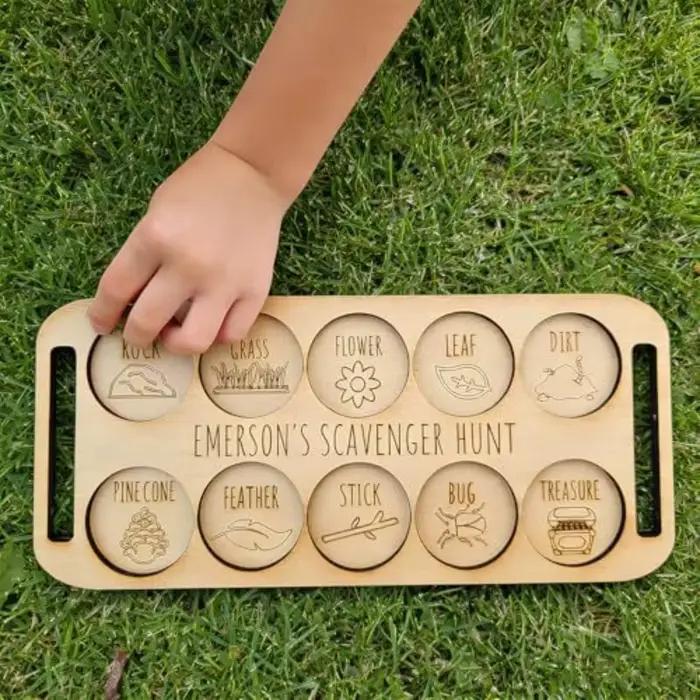 Planche portable en bois pour la chasse aux insectes