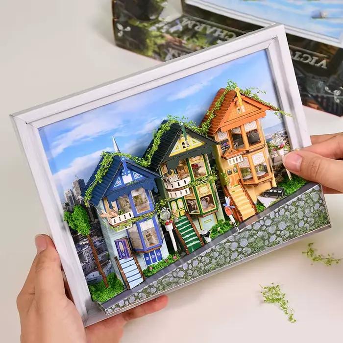Maison de poupée en bois à monter soi-même