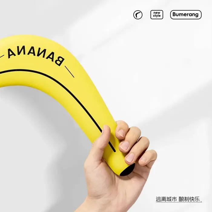 Boomerang en forme de V