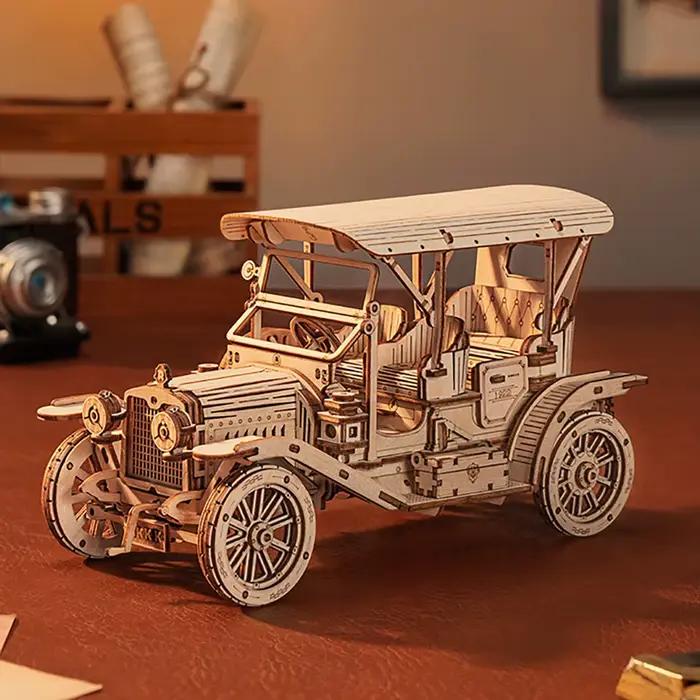 Modèle d'échelle de puzzle en bois de voiture 3D de voiture classique