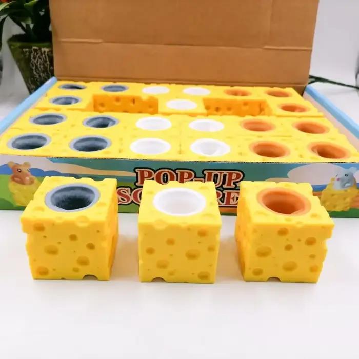 Bloc de souris et de fromage amusant Pop-Up