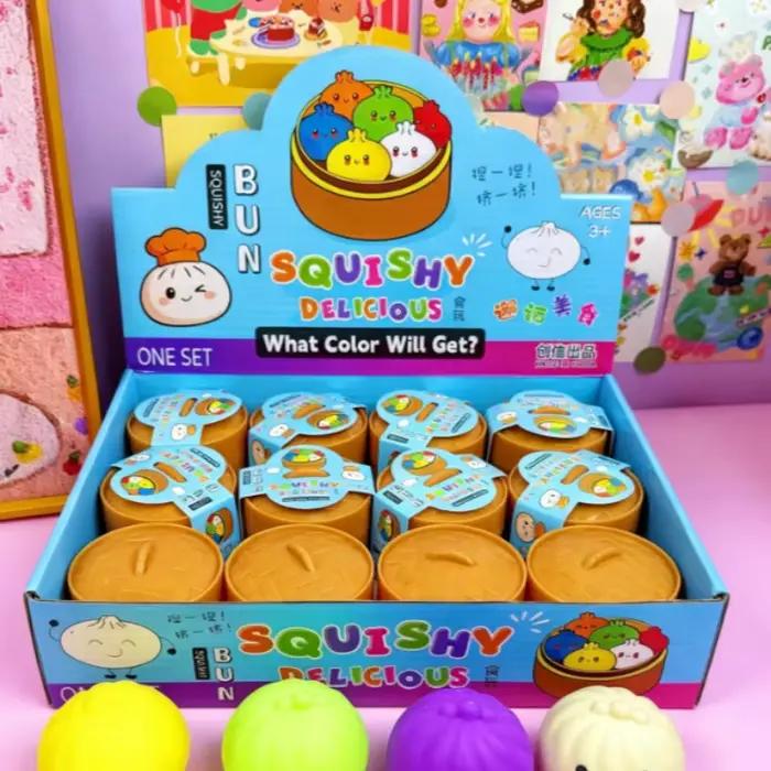 Boule anti-stress multicolore en forme de pain vapeur Smiley Bun