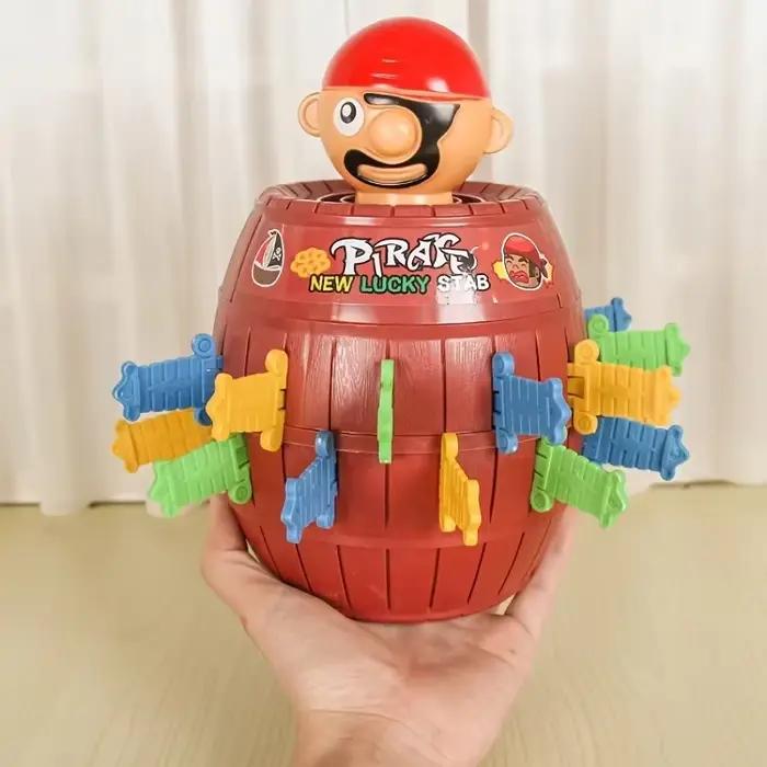 Jouet en forme de baril pirate avec épees sautantes pour enfants, jeux de société interactifs parent-enfant, jouets d'halloween pour garçons et filles