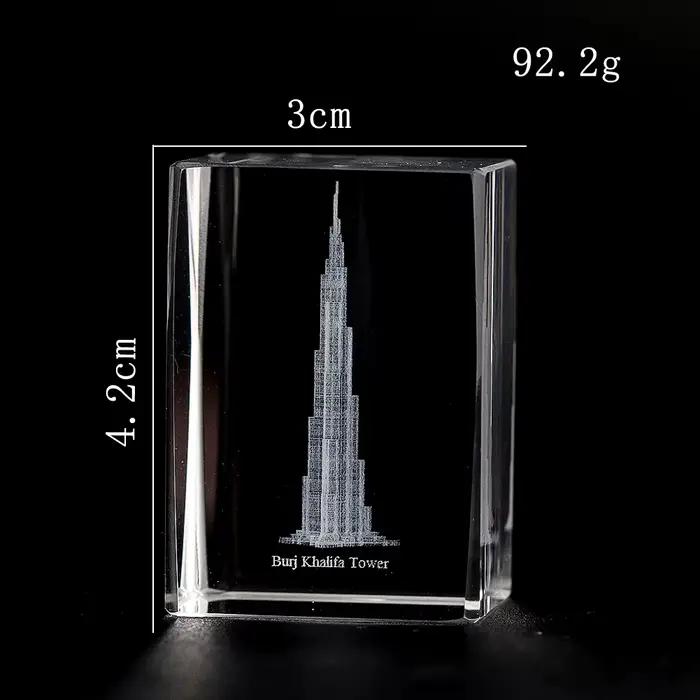 Mini Sculpture Burj Khalifa gravée en cristal