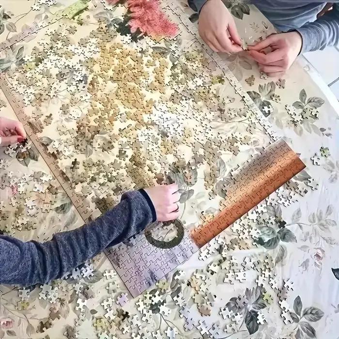 Joli puzzle de petite sorcière