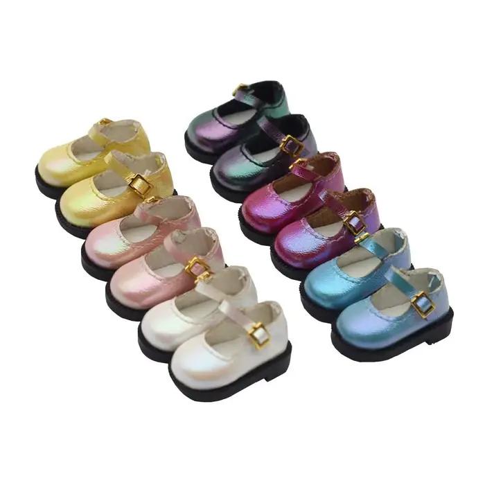 Chaussures de poupée en coton PU