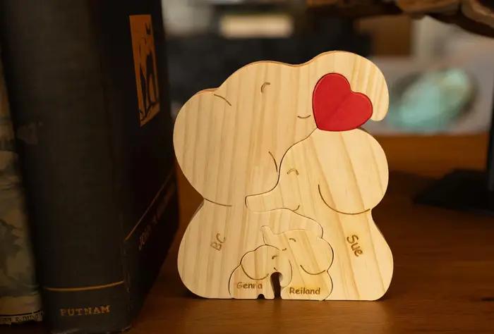 Puzzle en bois de famille d'éléphant de bricolage personnalisé