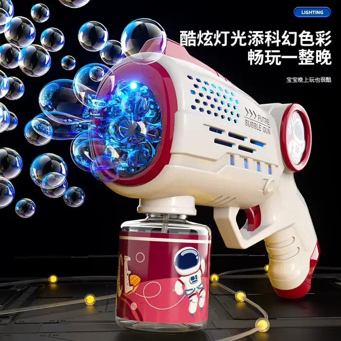 Pistolet à bulles électrique d'astronaute pour enfant avec lumière intégrée et souffleur de savon automatique pour jouer à l'exploration spatiale en plein air d'été