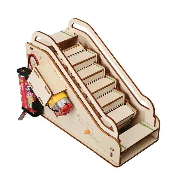 Kit de bricolage d'équipement de physique scolaire ; Expérience scientifique d'escalator en bois 3D pour l'apprentissage pratique