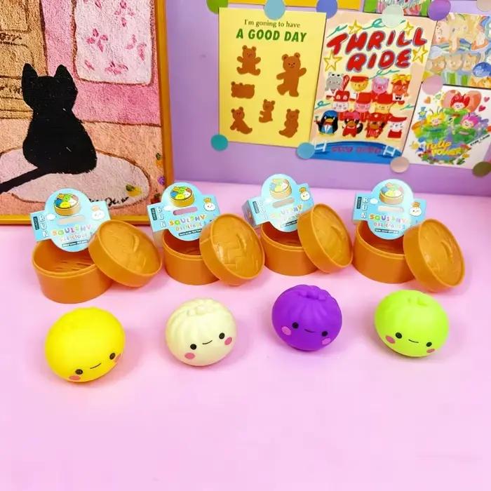 Boule anti-stress multicolore en forme de pain vapeur Smiley Bun