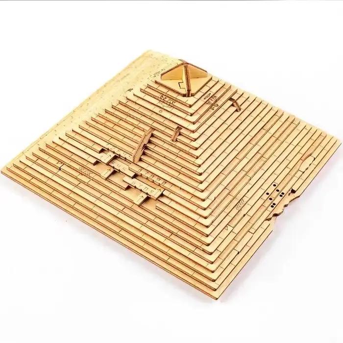 Boîte de Puzzle pyramide Quest