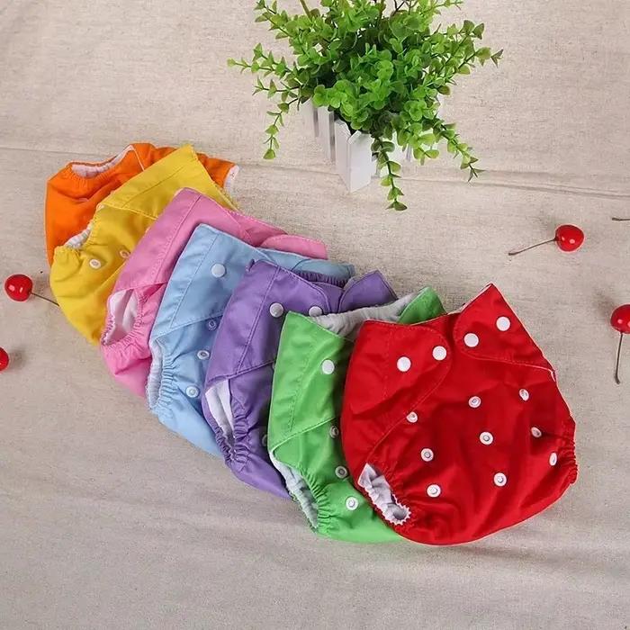 Couches lavables et réutilisables en polyester fibre pour bébés de 1 à 3 ans occasions spéciales ajustables et écologiques