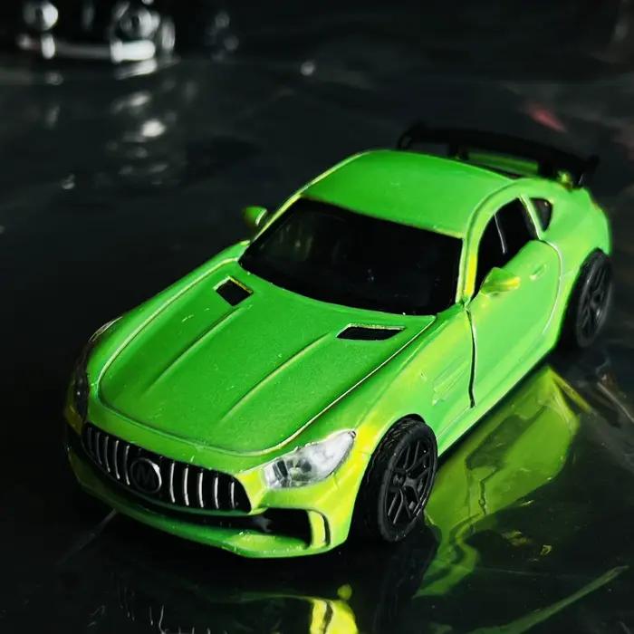 Modèle de voiture en alliage de Simulation