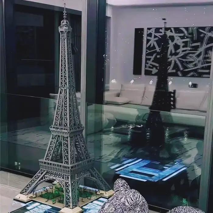 Grand modèle d'architecture de la Tour Eiffel