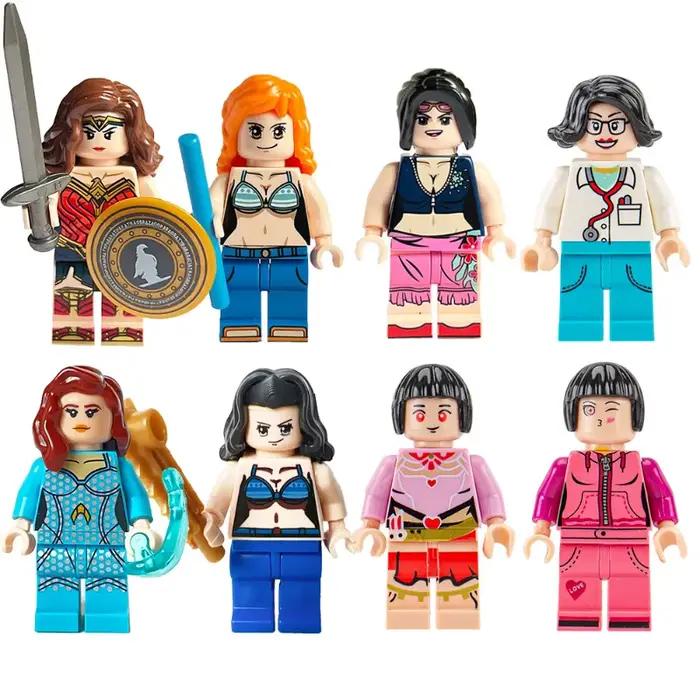Jouet de construction de personnages de dessins animés