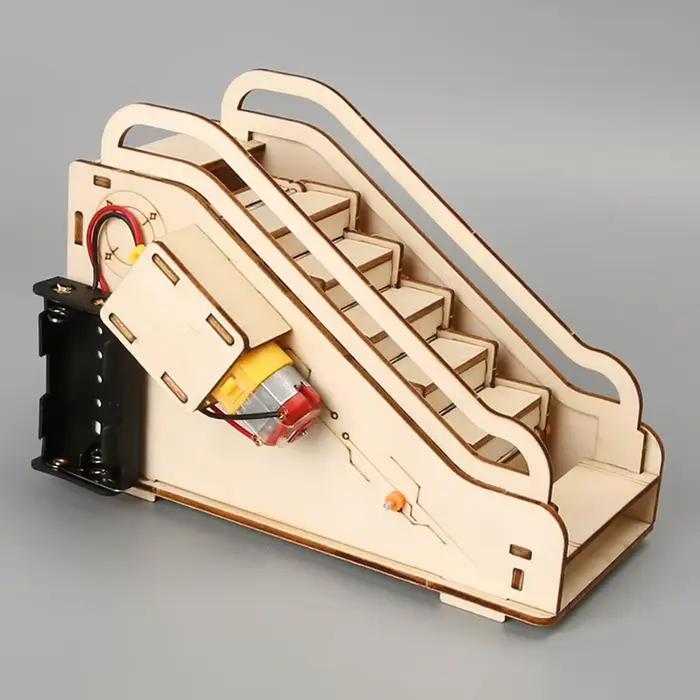 Kit de bricolage d'équipement de physique scolaire ; Expérience scientifique d'escalator en bois 3D pour l'apprentissage pratique