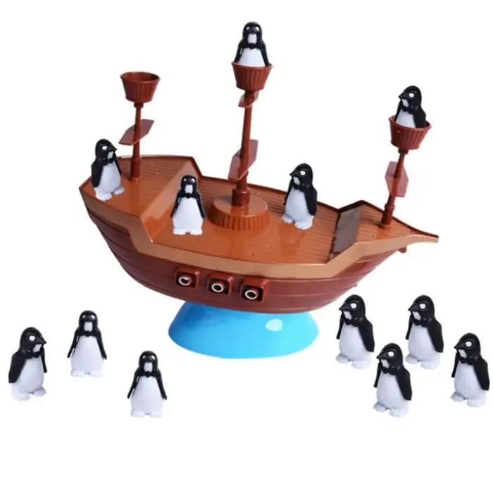 Jeu de société de puzzle de bateau pirate