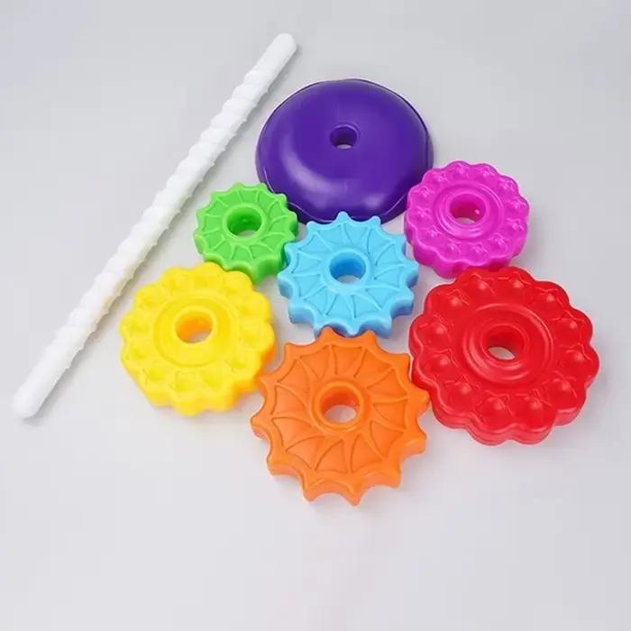 Tour arc-en-ciel rotative Montessori