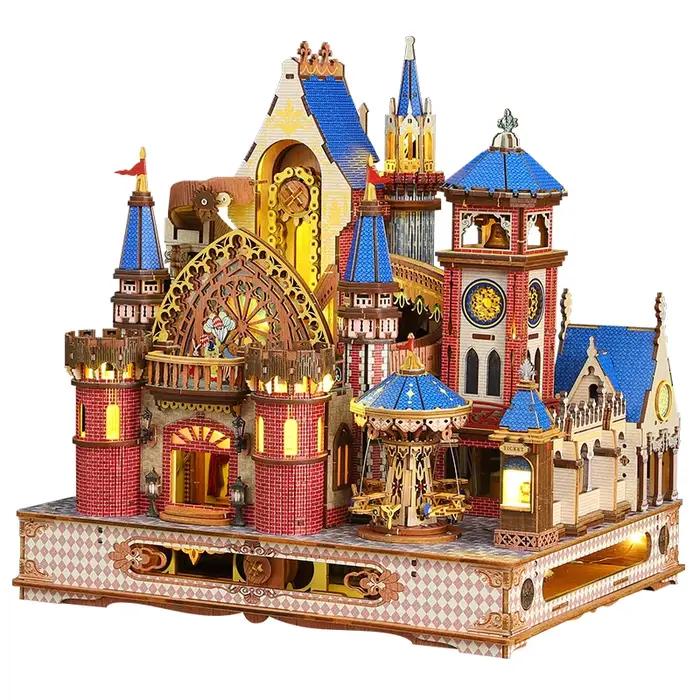 Château Annecy à Rotation mécanique en bois