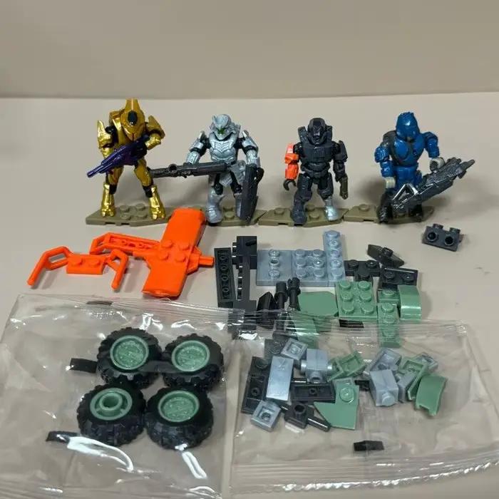 Mega Bloks Construx UNSC Spartan Anubis Yoro Elite Ultra Brute Warriors Mongoose Outriders Figurines d'action avec jouet accessoire