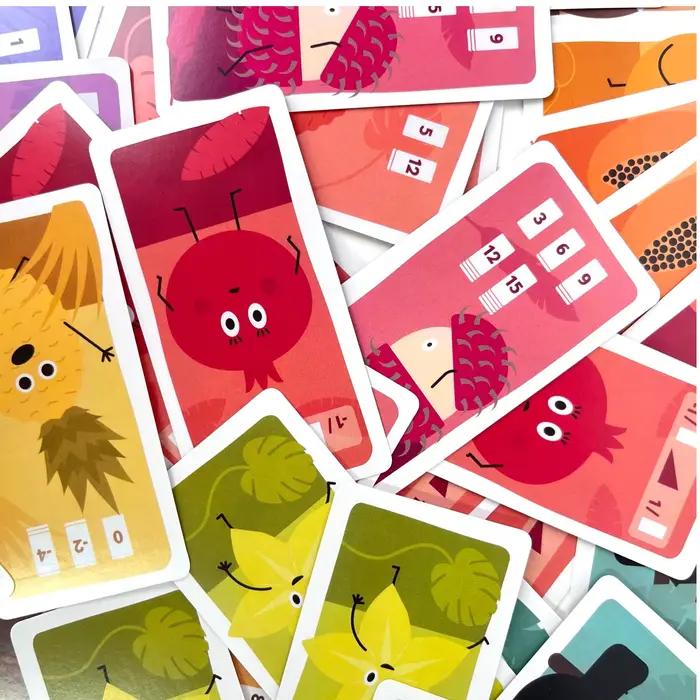 Jeu de cartes TUCANO pour les fêtes en famille et les voyages