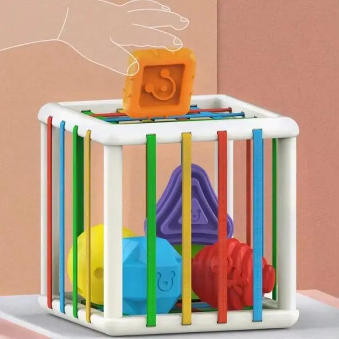 Jouet Montessori pour bébé de 2 ans