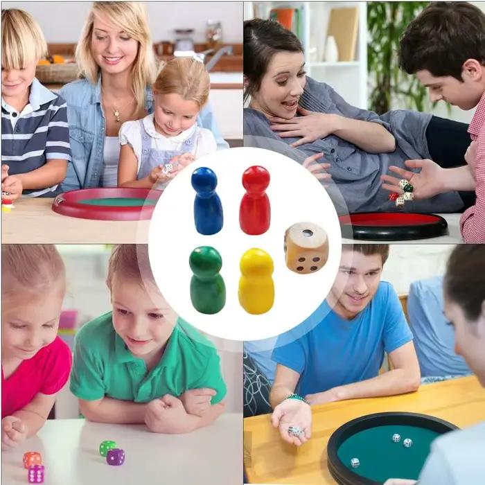 Pièces de jeu de société en bois