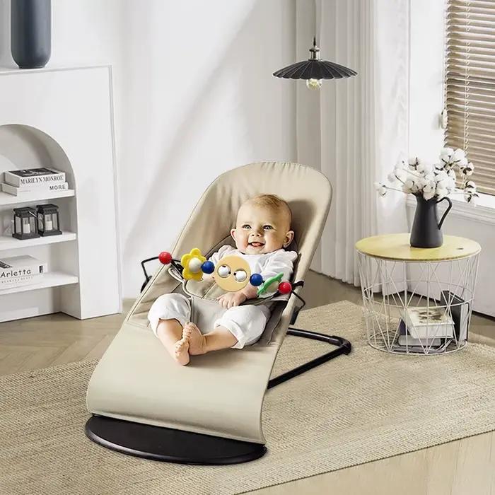 Chaise à bascule pliable pour bébé