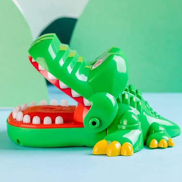 Jouets de dents de Crocodile pour enfants
