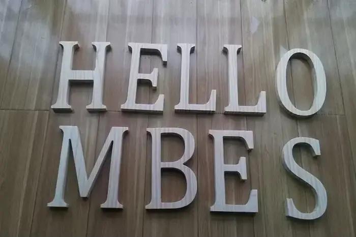 Alphabet anglais en bois créatif